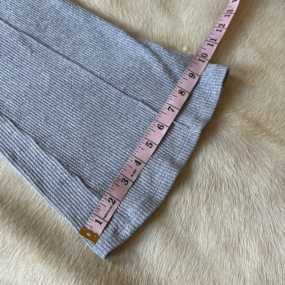 GARAGE Brand Ribbed Yoga Pants in Gray - Picture 7 of 7